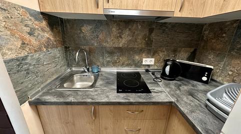 Foto 2 de Apartamento en venta en Calle Danza Invisible, El Bajondillo, Málaga