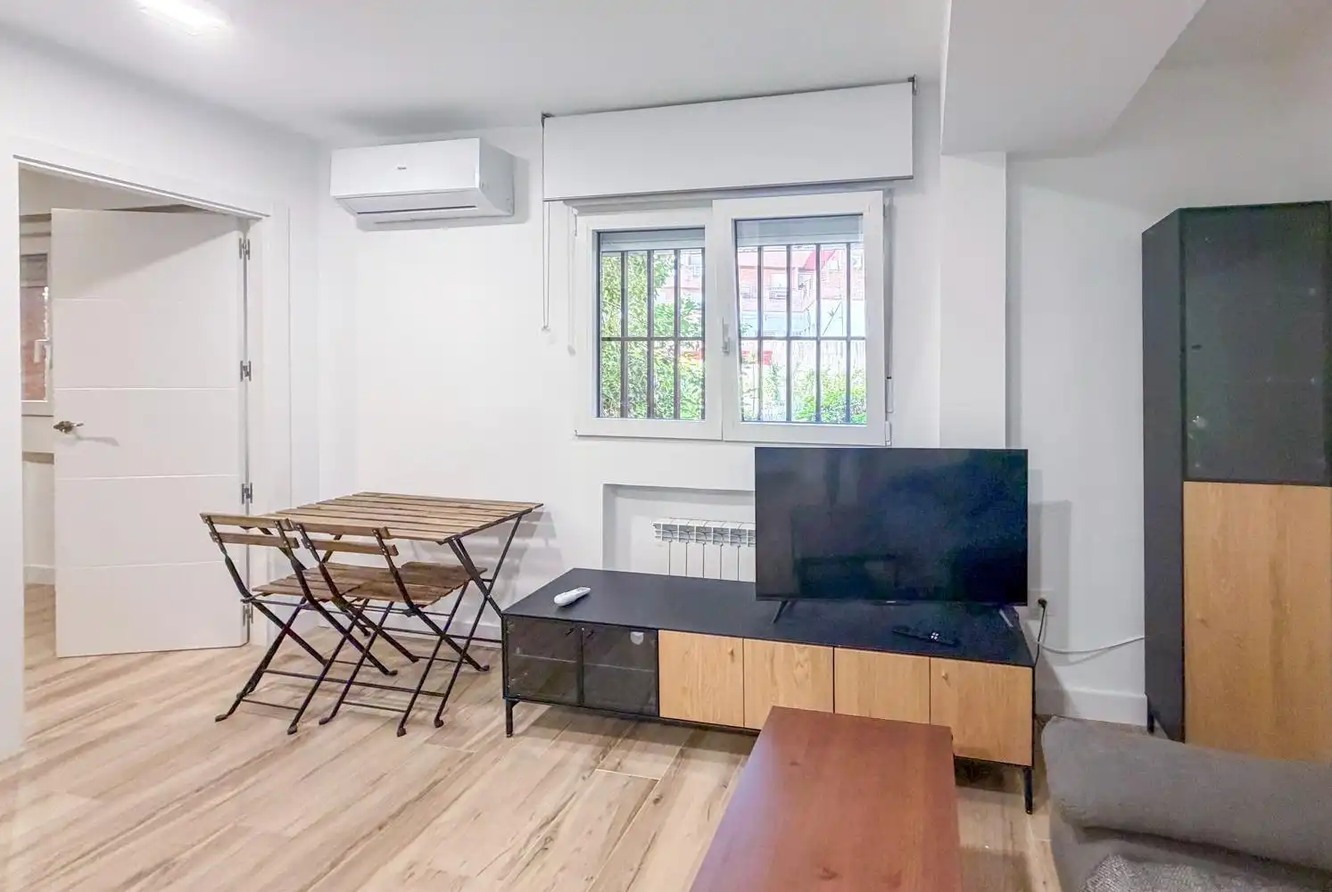 Living room of Lofts for rent in Madrid  with Air Conditioner, Heating and Furnished