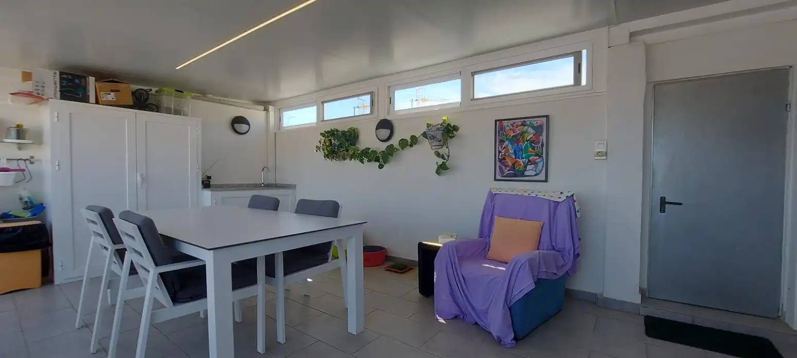Sala d'estar de Pis en venda en Sagunto / Sagunt amb Aire condicionat, Parquet i Terrassa