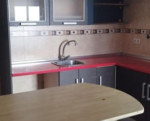 Kitchen of House or chalet for sale in Fuerte del Rey  with Private garden and Terrace