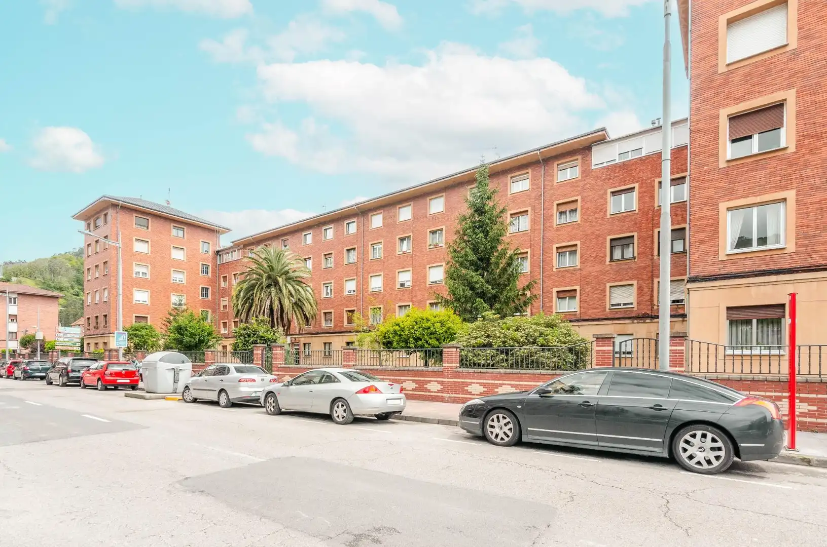 Flat for rent in Calle RAMON PEREZ DE AYALA, 52, San Pedro - Siana