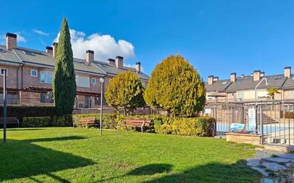 Garten von Einfamilien-Reihenhaus zum verkauf in Boadilla del Monte mit Klimaanlage, Terrasse und Schwimmbad