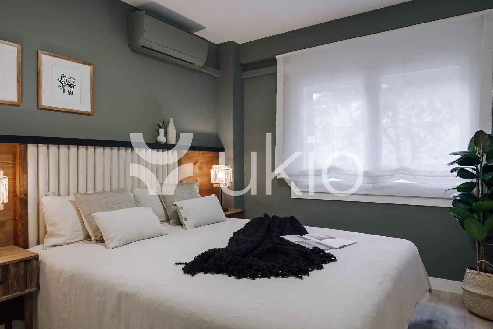 Schlafzimmer von Wohnungen zur Miete in Barcelona mit Klimaanlage, Heizung und Möbliert