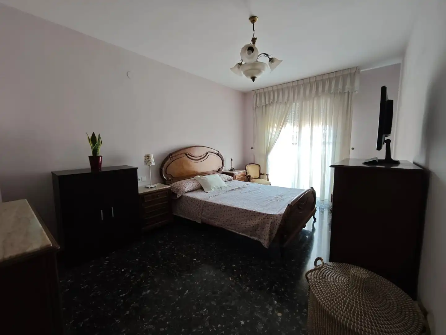 Bedroom of Flat for sale in Valencia  with Air Conditioner, Furnished and Oven