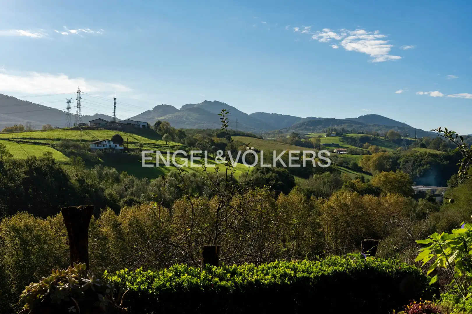 Vista exterior de Finca rústica en venta en Urnieta con Calefacción, Jardín privado y Terraza