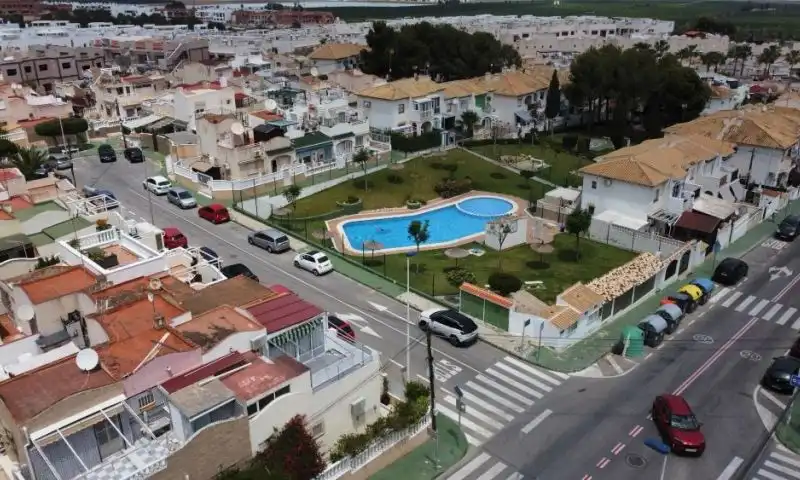 Apartament amb piscina en venda a Los Balcones - Los Altos, imagen 2