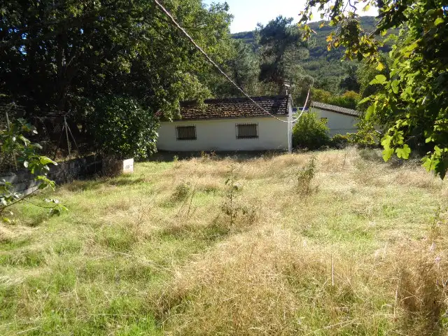 Casa o chalet en venta en Navamorcuende con Aire acondicionado, Jardín privado y Trastero