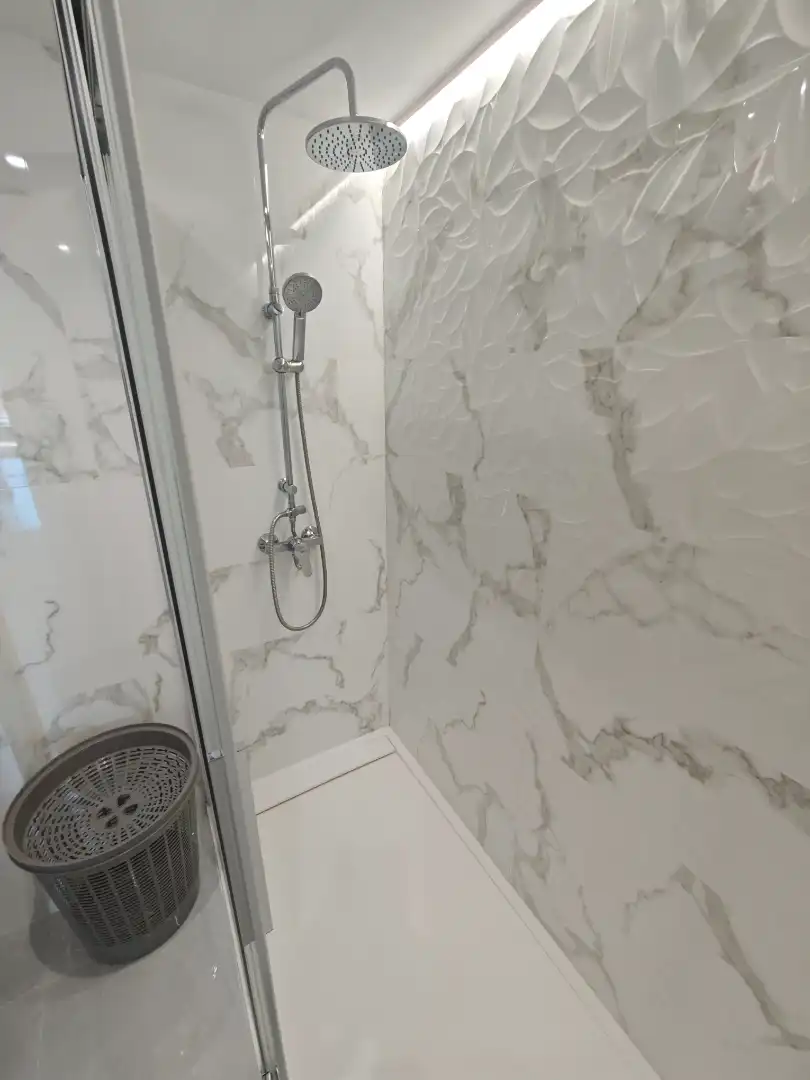 Bathroom of Flat for sale in Elche / Elx  with Air Conditioner, Heating and Private garden