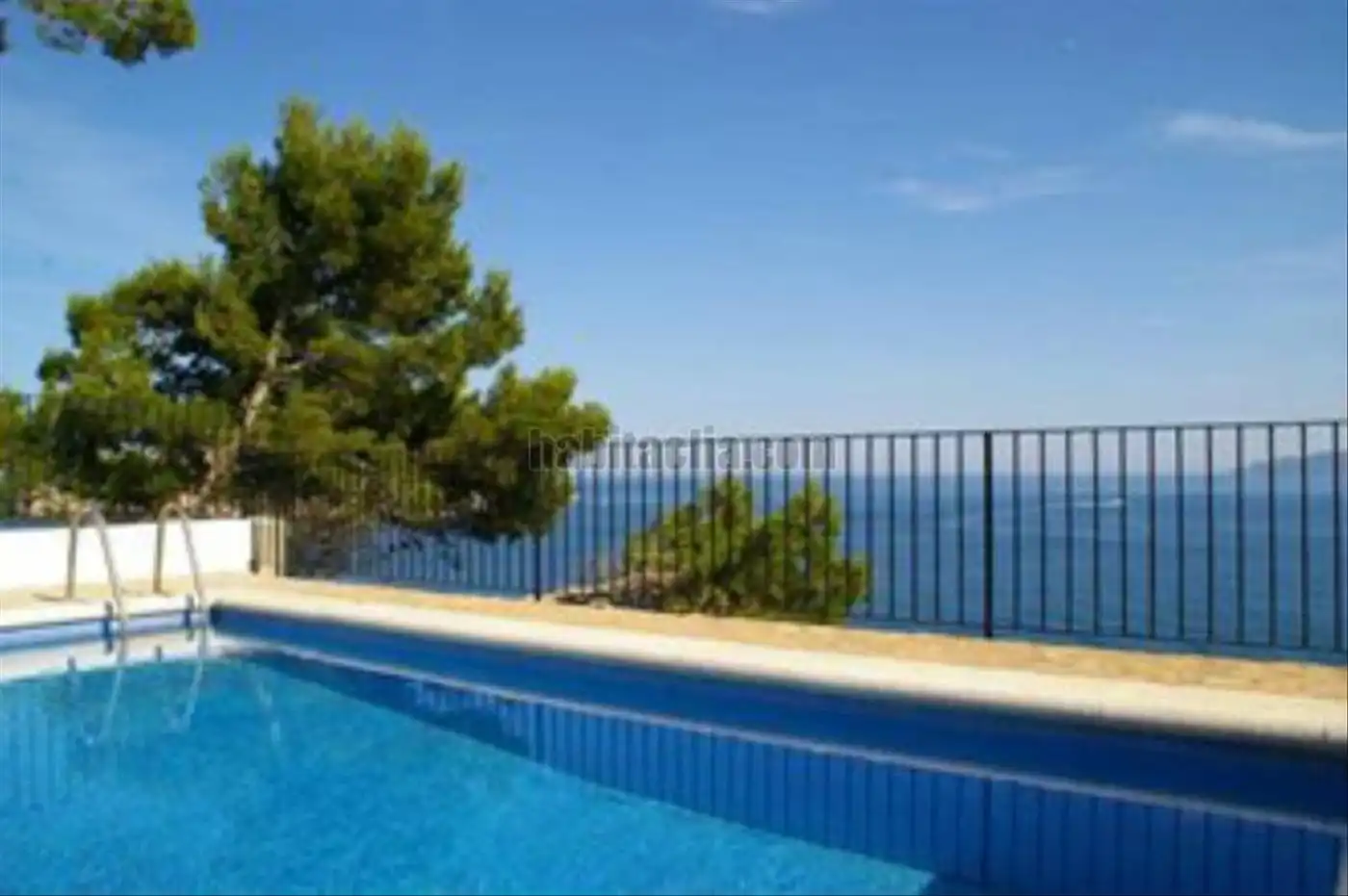 Piscina de Casa o chalet en venta en L'Estartit con Terraza, Piscina y Amueblado