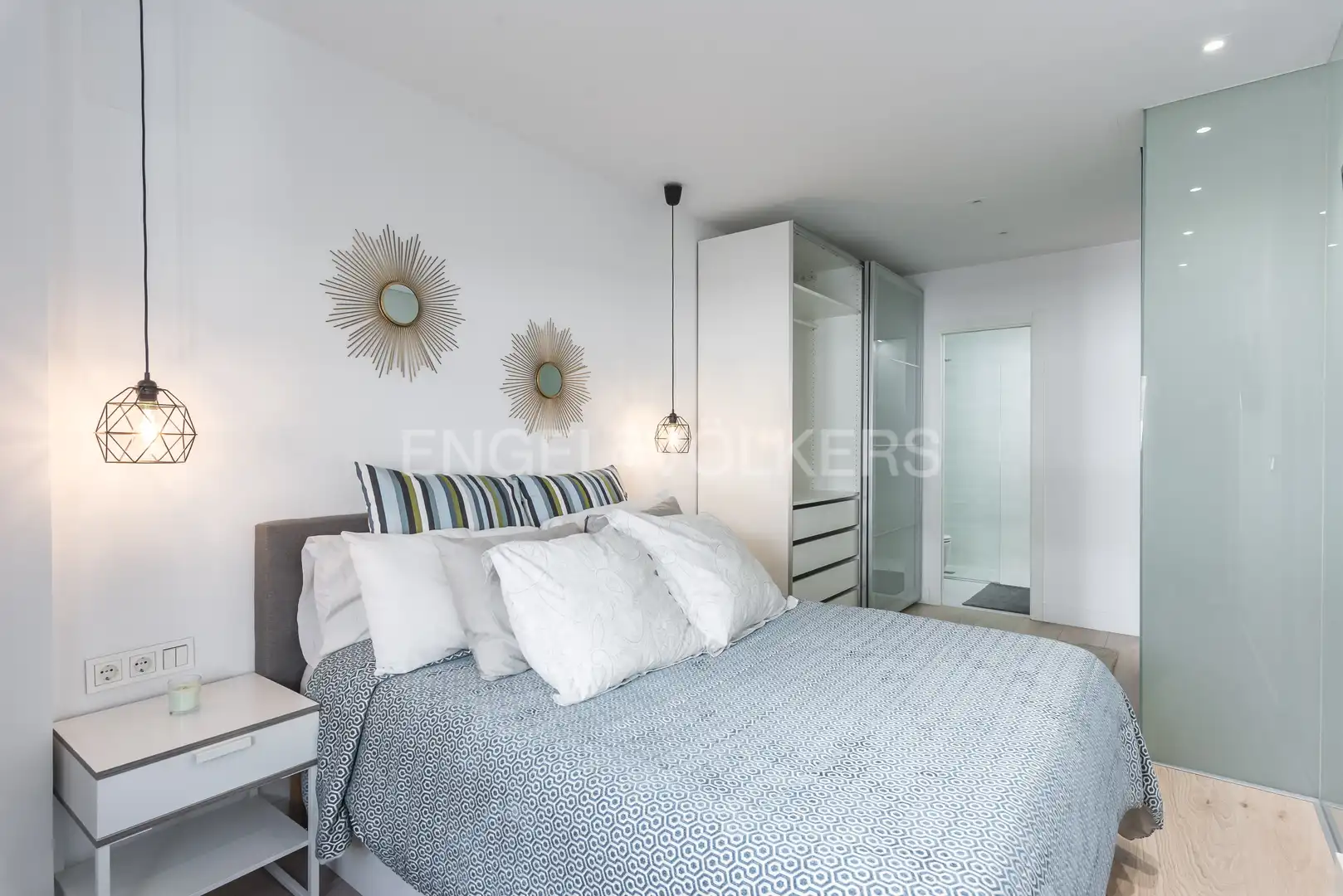 Habitación de Piso de alquiler en Madrid con Aire acondicionado, Calefacción y Amueblado