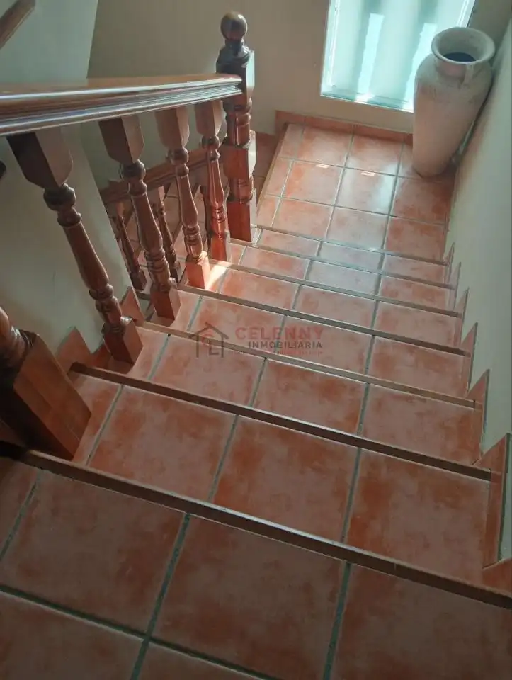 Houses for sale in Toén  with Heating, Private garden and Terrace