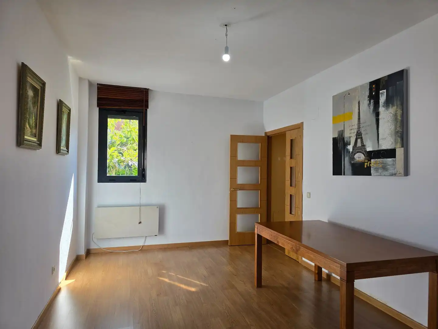 Habitación de Piso en venta en Mondéjar con Calefacción