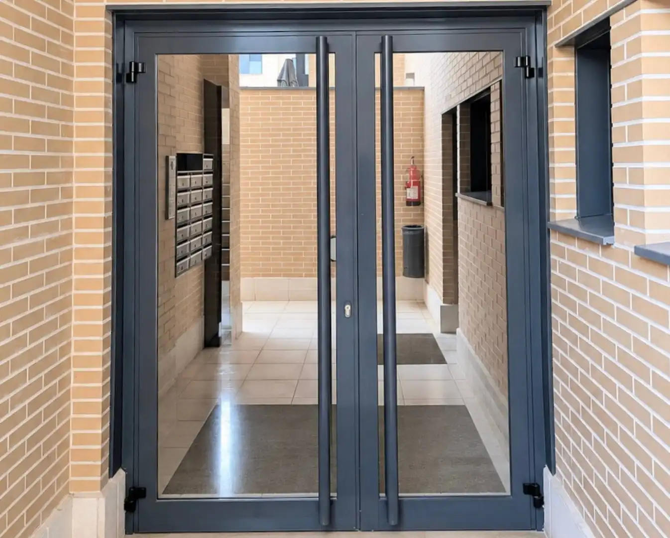 Piso en venta en Madrid con Calefacción, Jardín privado y Parquet