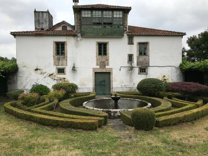 Vista exterior de Finca rústica en venda en Touro amb Jardí privat, Terrassa i Piscina