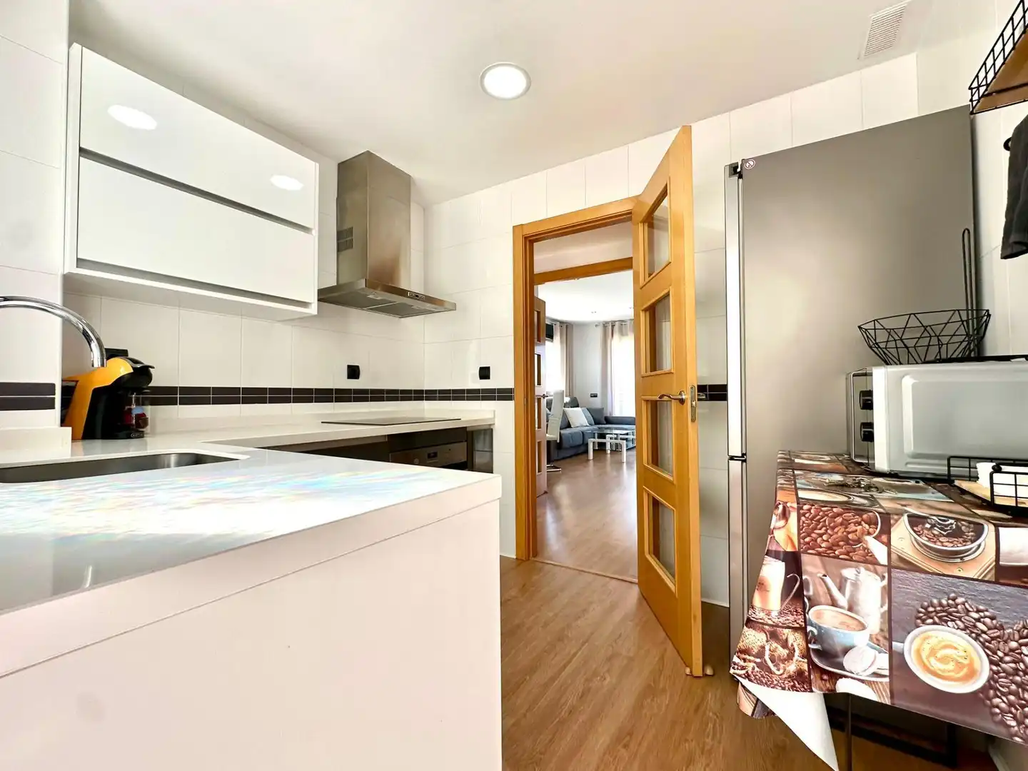 Cocina de Piso en venta en Almería con Aire acondicionado, Terraza y Trastero