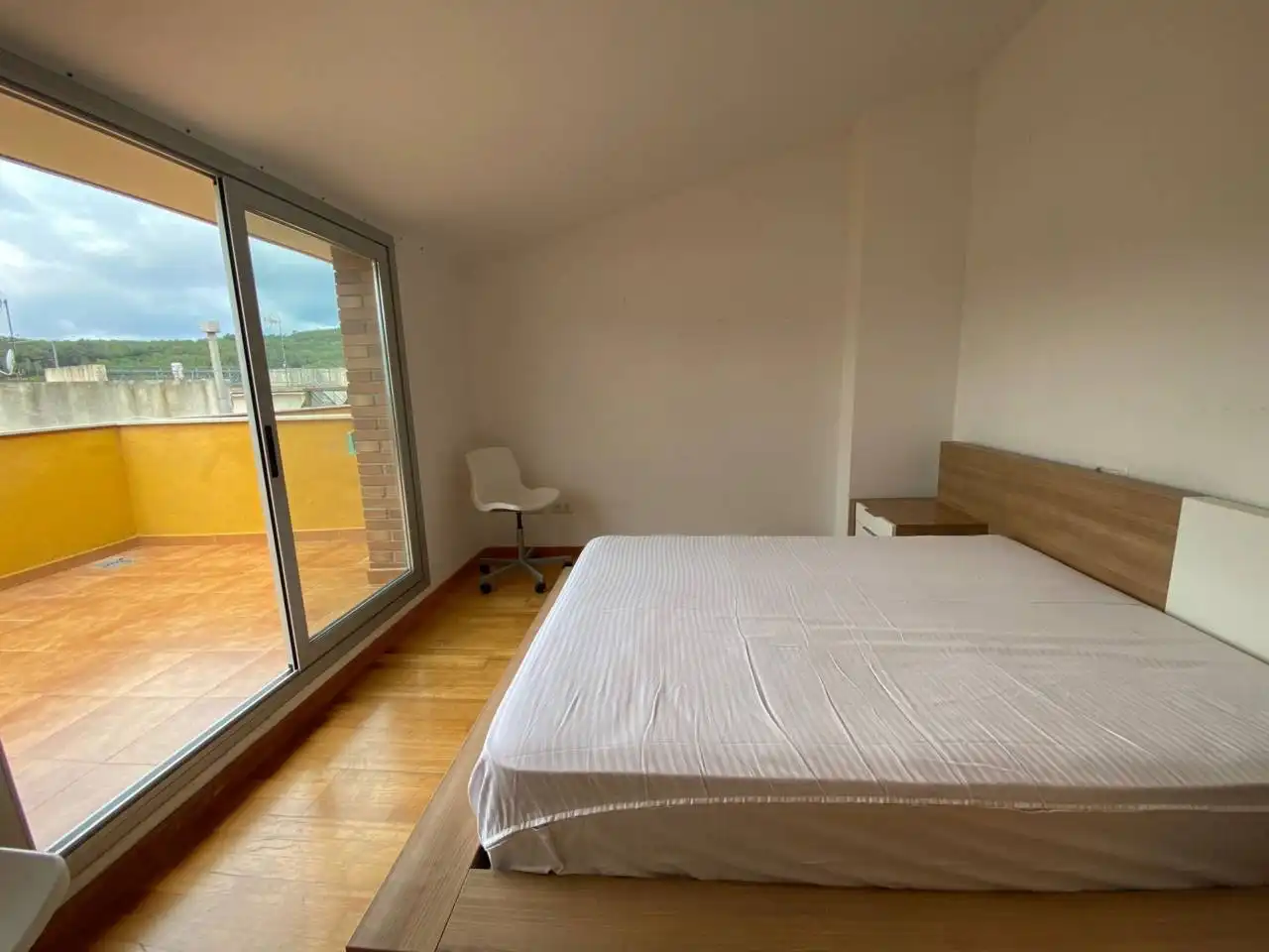 Habitación de Piso en venta en Sant Quintí de Mediona con Calefacción, Parquet y Terraza