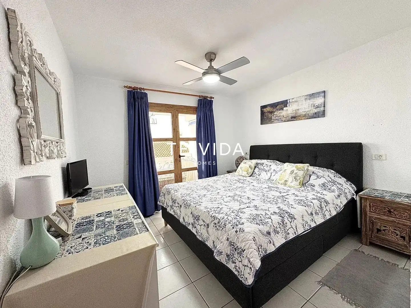 Habitación de Piso en venta en Arona con Terraza, Piscina y Piscina comunitaria
