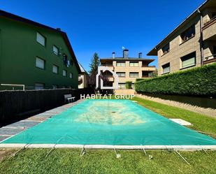 Piscina de Dúplex en venda en Puigcerdà amb Terrassa i Piscina