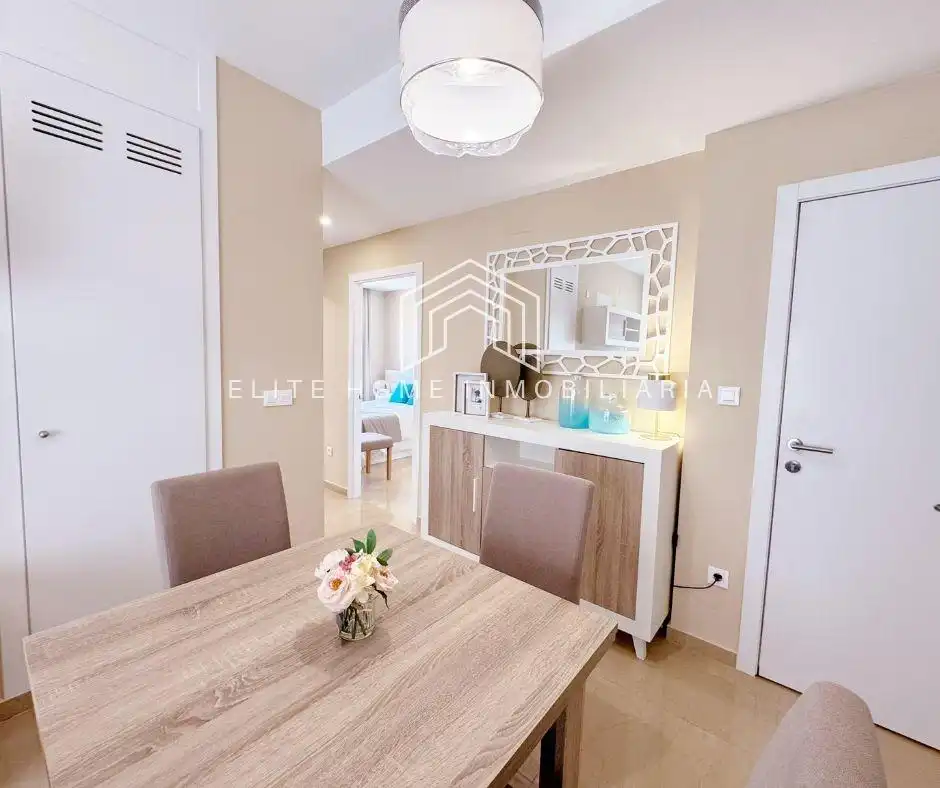 Comedor de Apartamento de alquiler en Cabanes con Aire acondicionado, Terraza y Piscina comunitaria