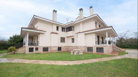 Foto 2 de Casa adosada en venta en Calle XXVI, Las Matas - Peñascales, Las Rozas de Madrid