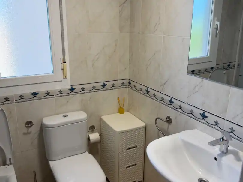 Bathroom of Houses for rent in L'Ampolla  with Air Conditioner, Terrace and Storage room
