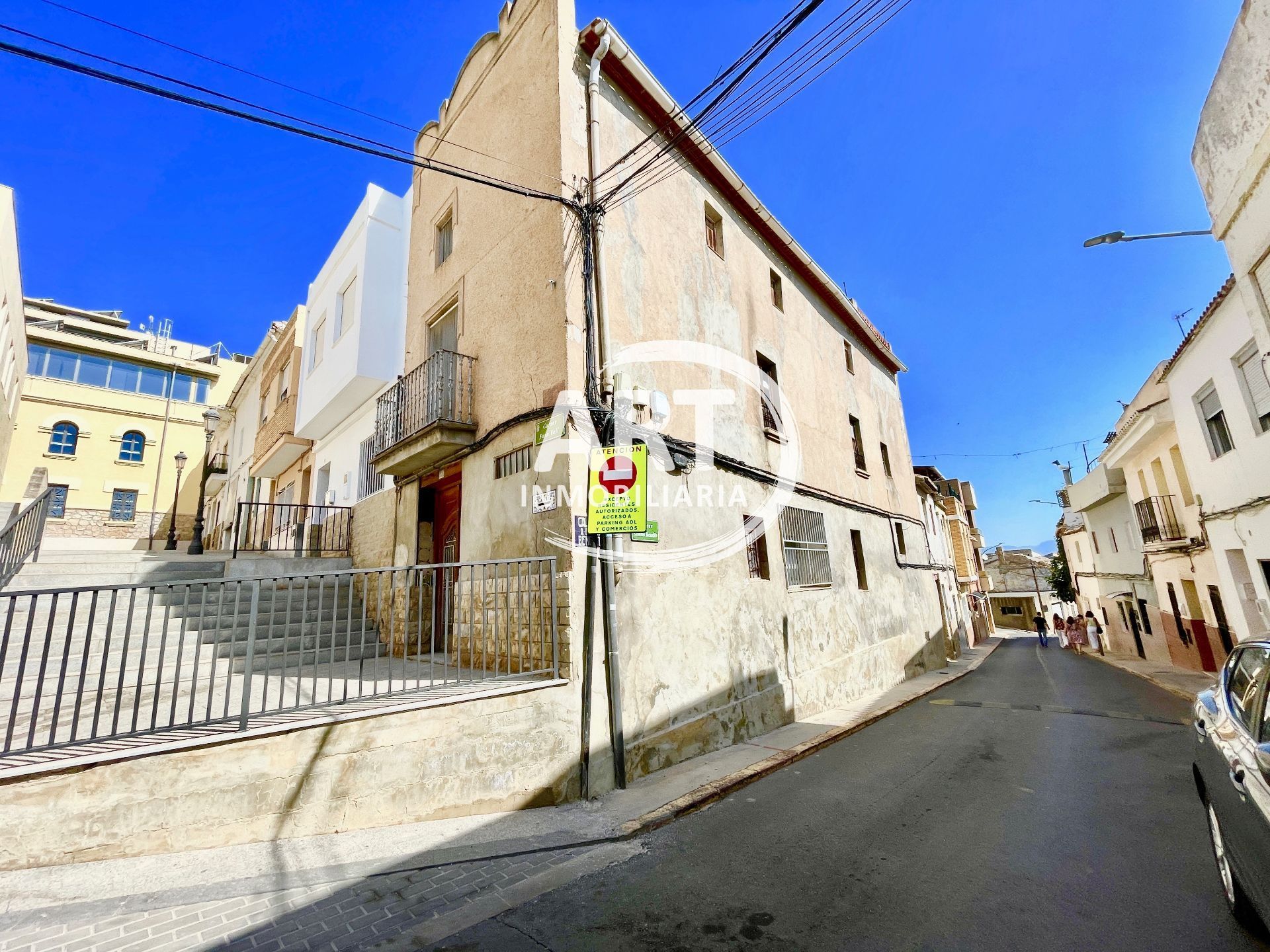 Vista exterior de Casa adosada en venda en Riba-roja de Túria