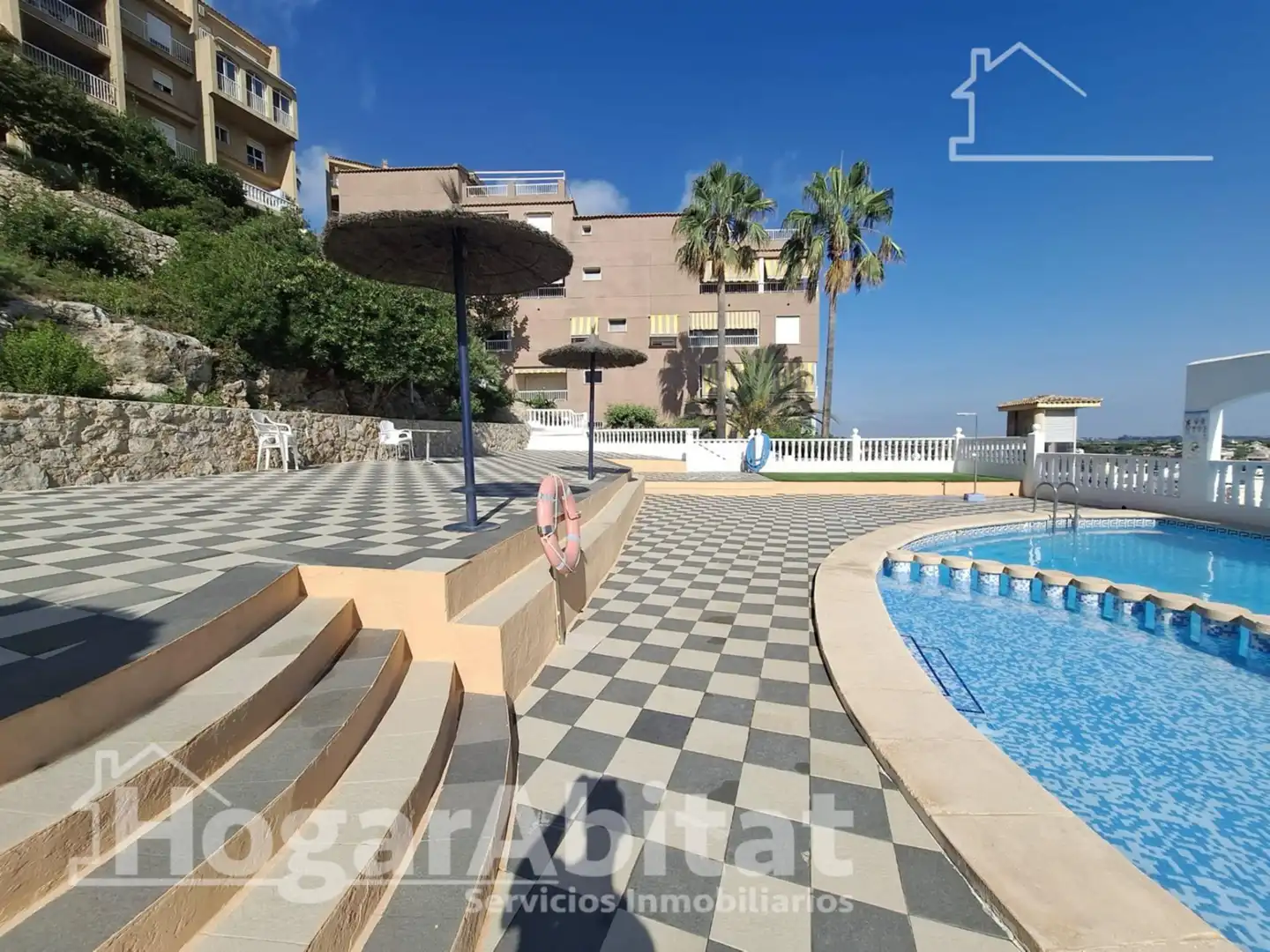 Swimming pool of Flat for sale in Cullera  with Air Conditioner, Heating and Terrace