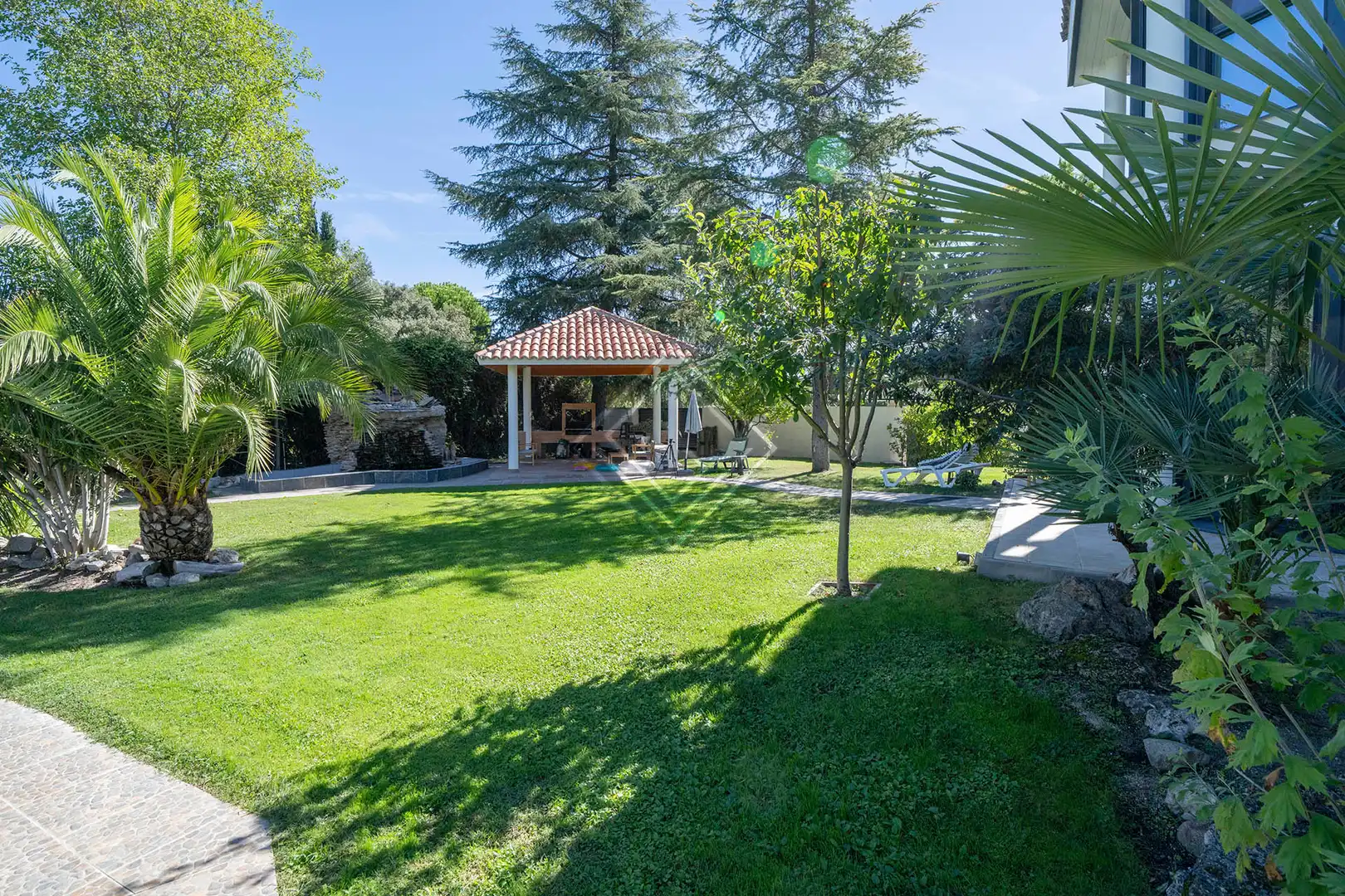 Detached house with pool for sale in Urbanización Este - Montepríncipe, imagen 10