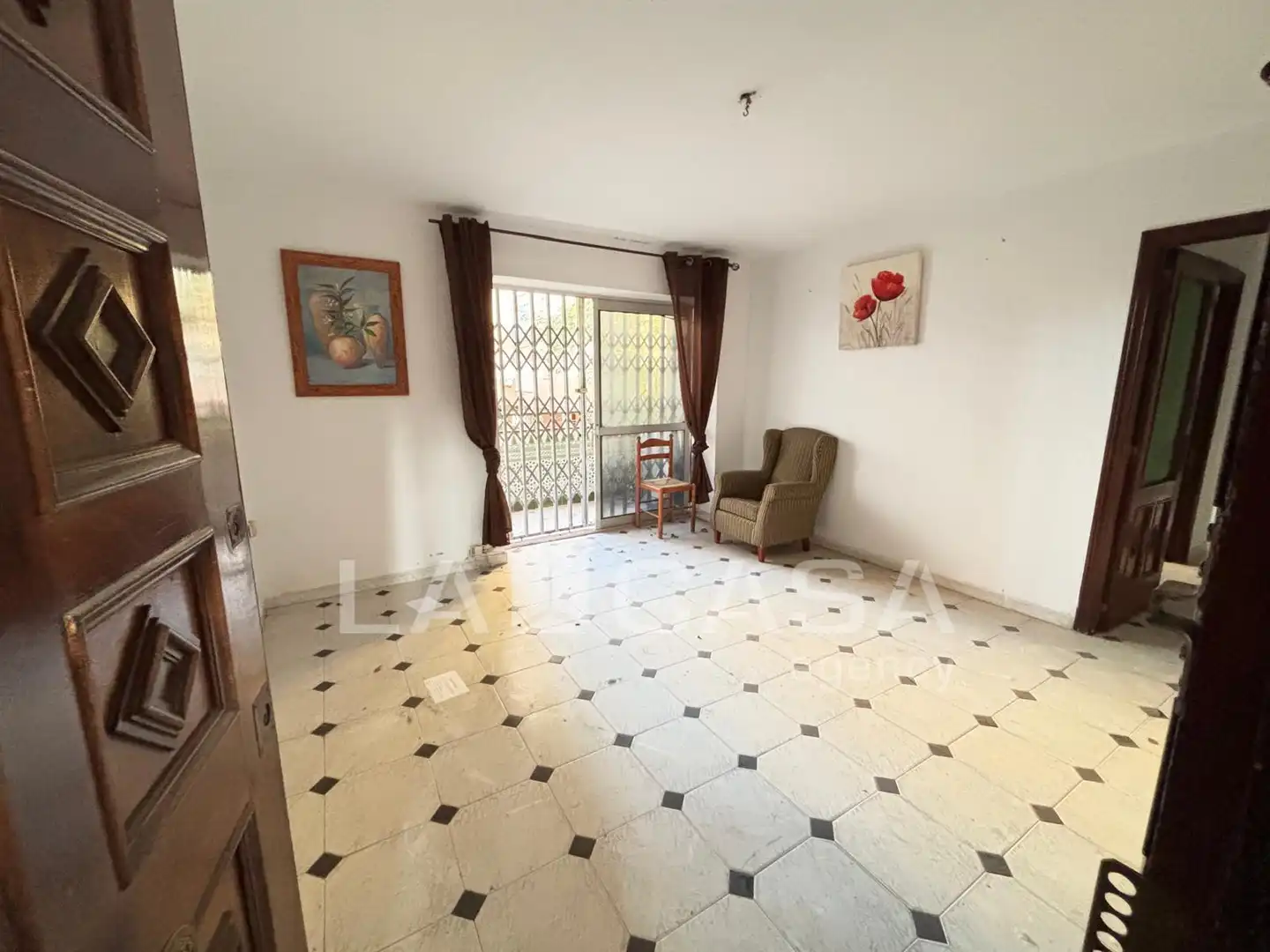 Sala de estar de Piso en venta en Algeciras con Trastero y Balcón