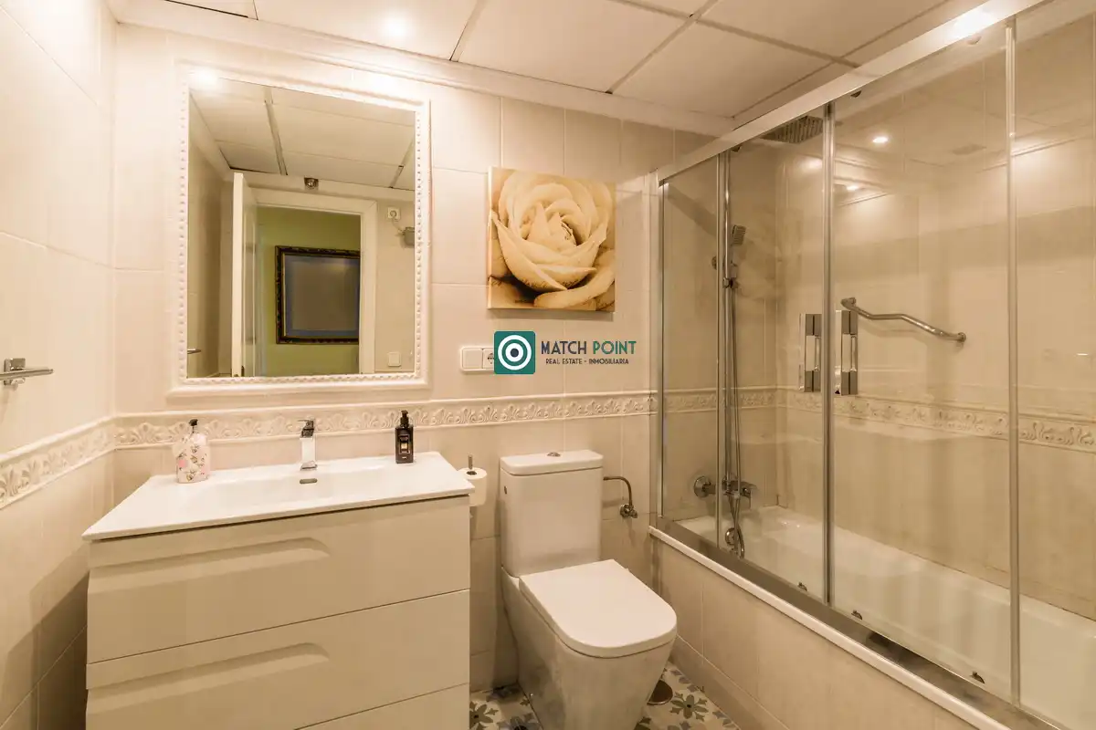 Badezimmer von Wohnung zum Verkauf in Nerja