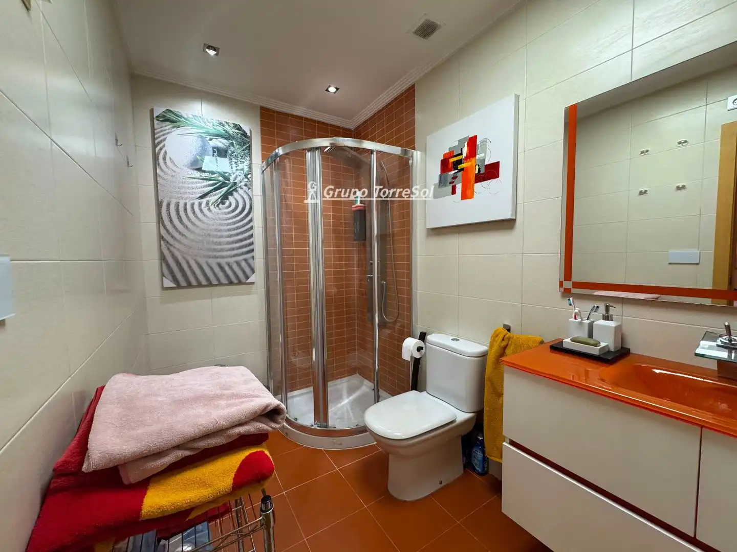 Bathroom of Flat for sale in Elche / Elx  with Air Conditioner, Heating and Terrace