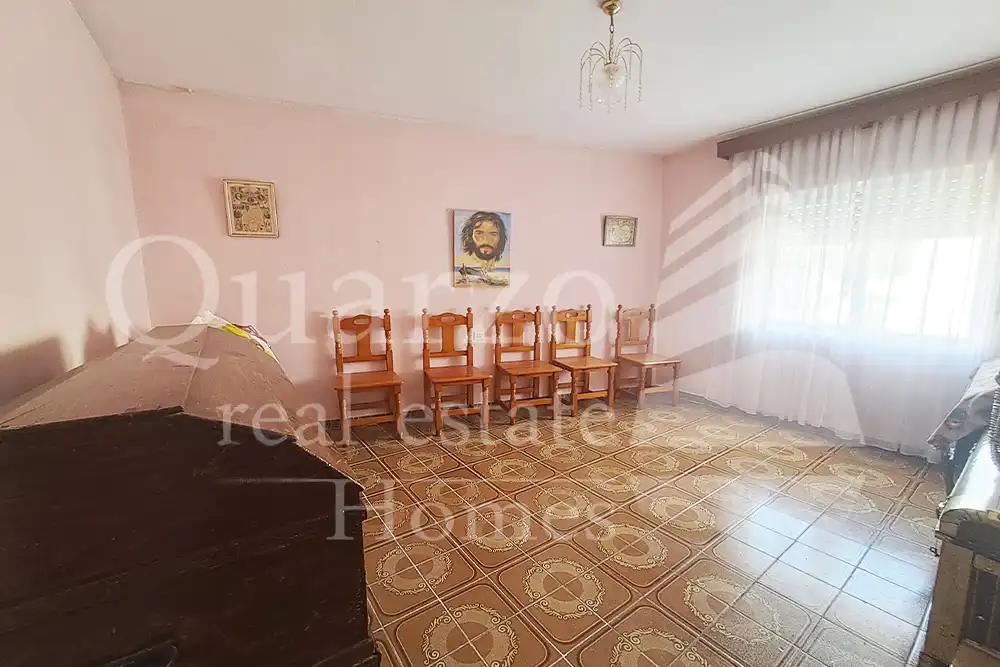 Sala d'estar de Casa o xalet en venda en Madroñera amb Terrassa, Moblat i Balcó