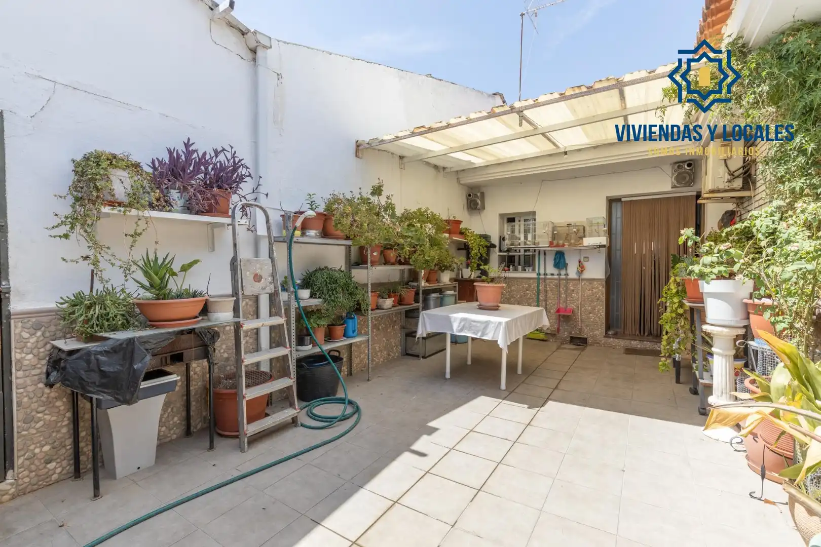 Maison avec terrasse à vendre à Calle MEDIODIA