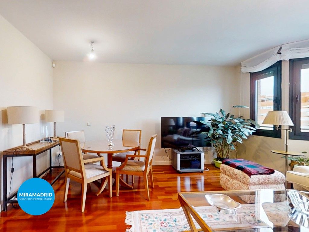 Living room of Flat for sale in Paracuellos de Jarama  with Air Conditioner and Swimming Pool