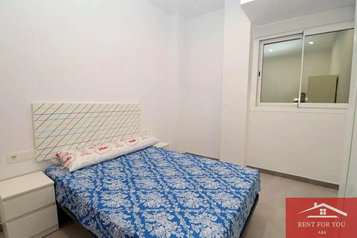 Schlafzimmer von Erdgeschoss zur Miete in Coín mit Klimaanlage