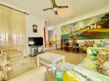 Chalet con piscina en venta en Los Peñascos - El Salero - Los Imbernones