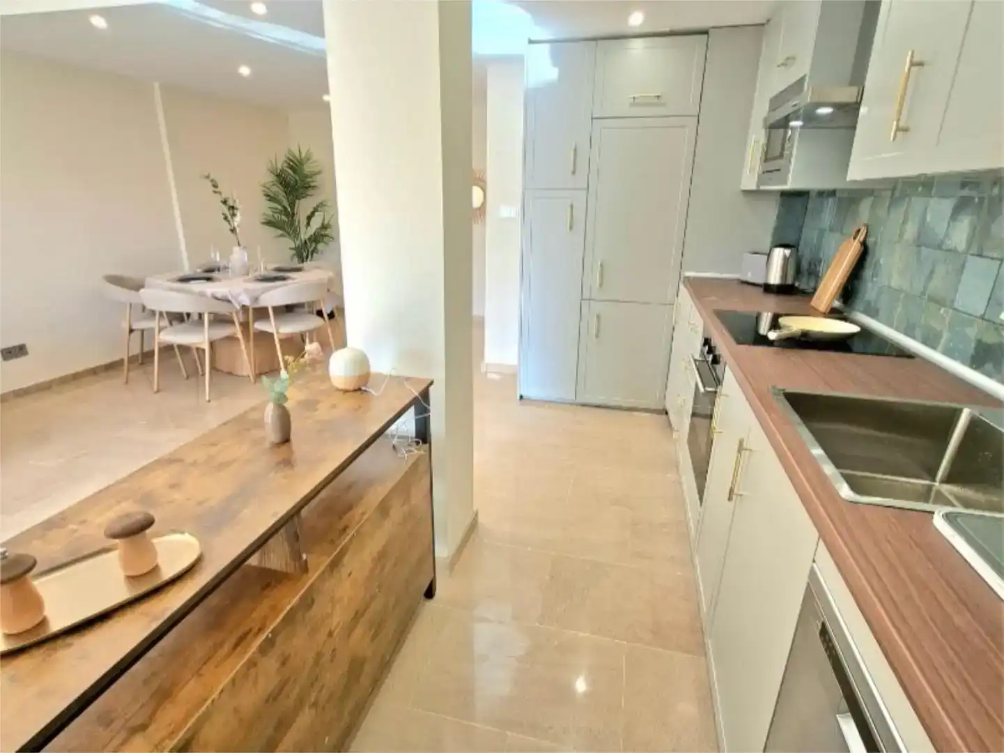 Kitchen of Flat for sale in Manilva  with Air Conditioner and Swimming Pool