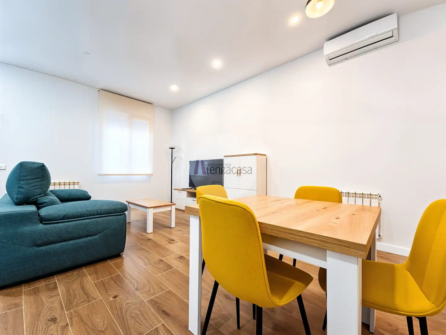 Sala de estar de Piso de alquiler en Madrid con Aire acondicionado, Calefacción y Parquet