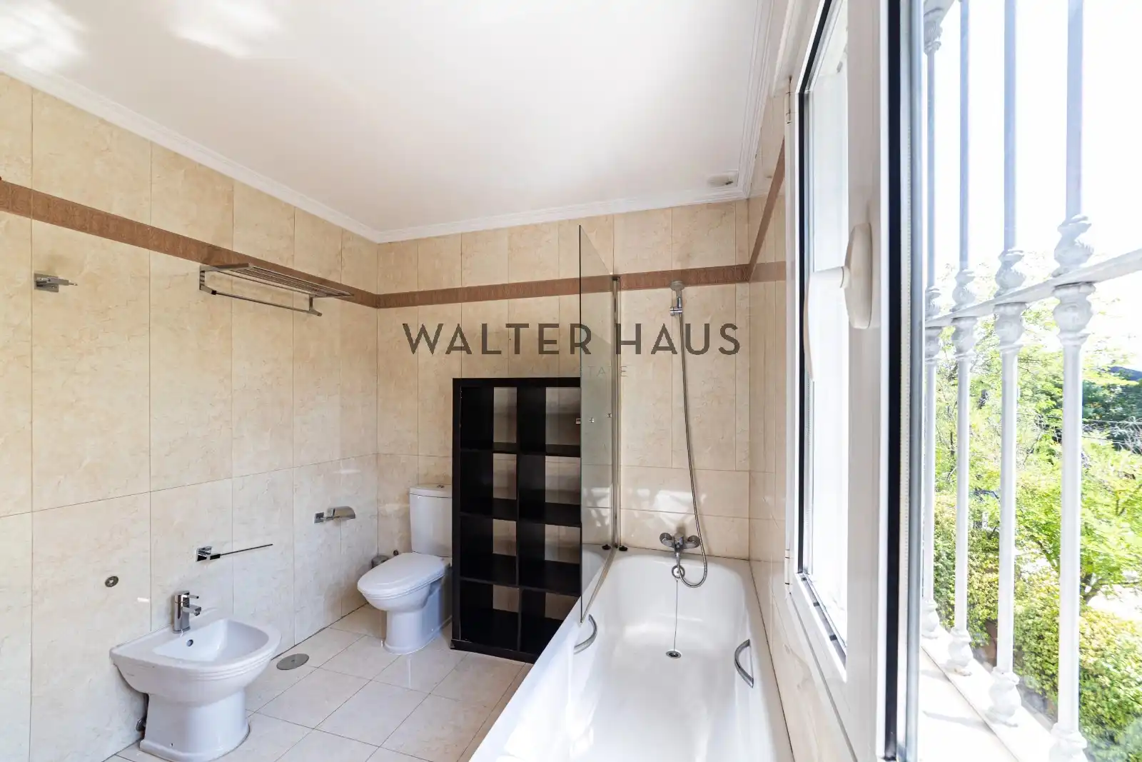 Baño de Casa o chalet en venta en Madrid con Aire acondicionado, Jardín privado y Terraza