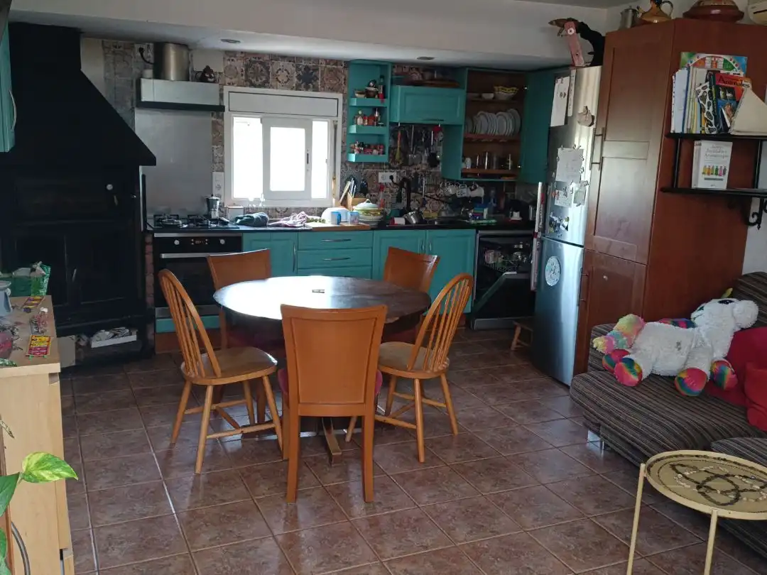 Casa con piscina in vendita a Carrer Escolanets 42, imagen 4