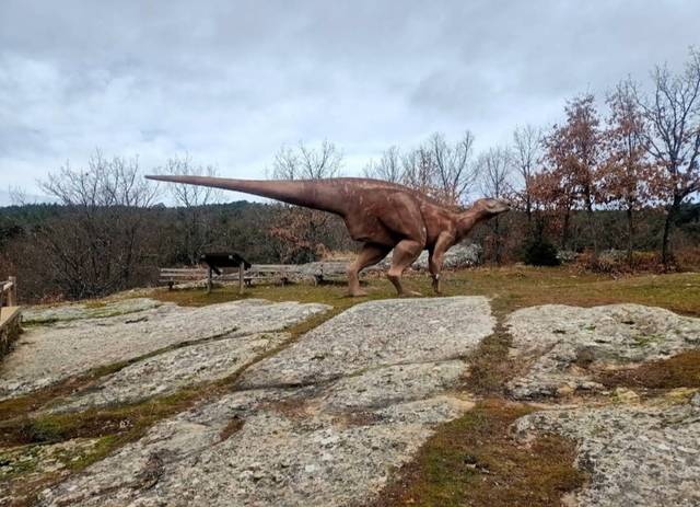 Casa-chalet en Venta en Regumiel de la Sierra