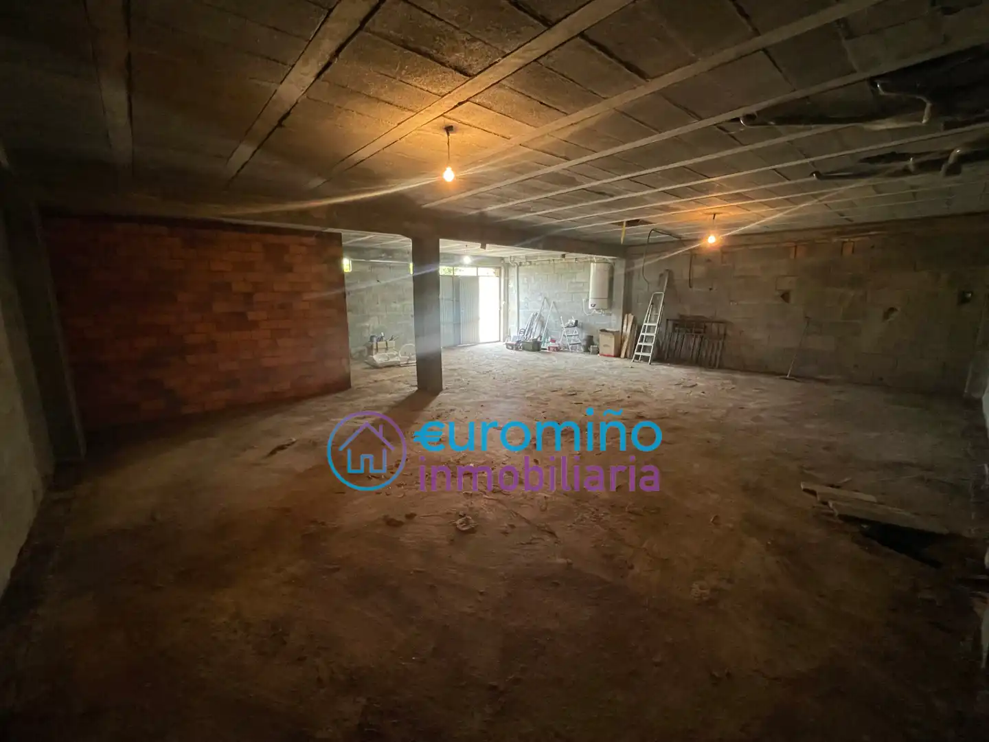 Casa o chalet en venta en As Neves   con Terraza, Trastero y Amueblado