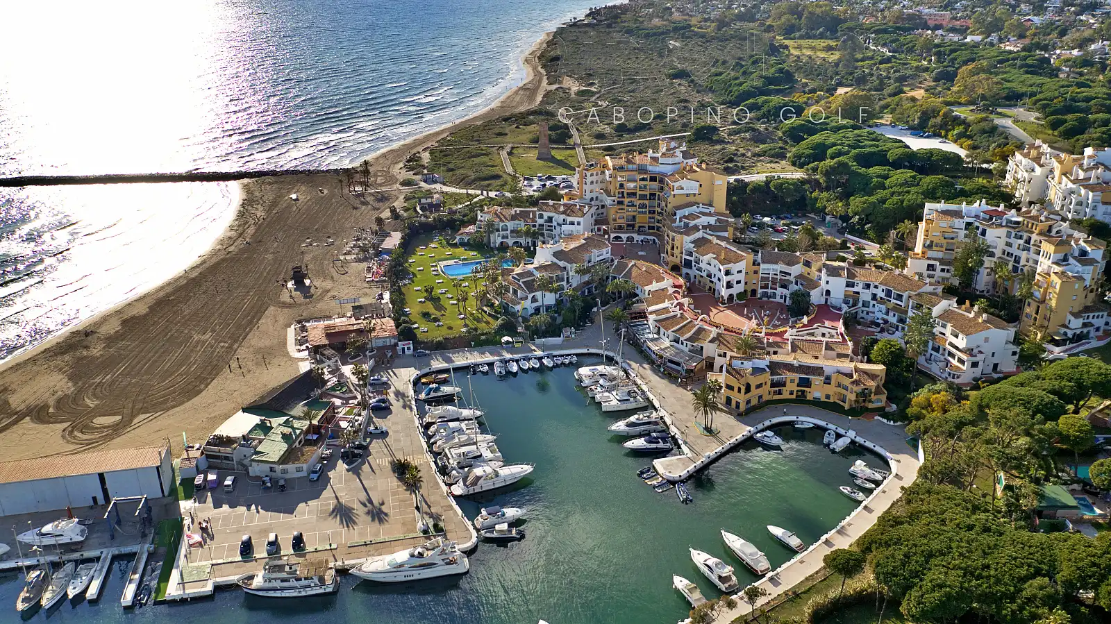 Apartment with lift for sale in Elviria - Cabopino, imagen 5