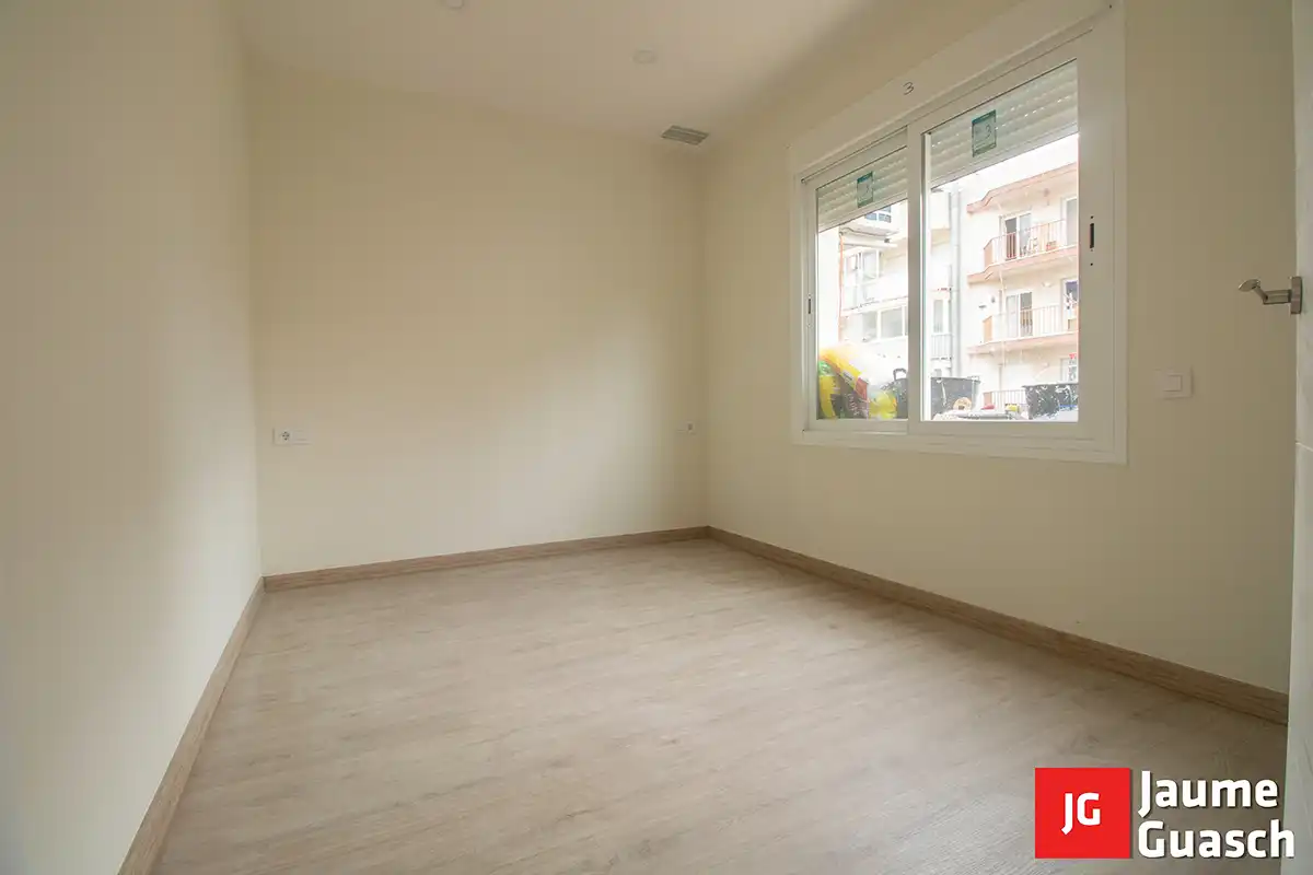 Habitación de Piso en venta en Torredembarra con Aire acondicionado, Calefacción y Parquet