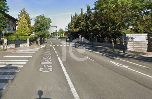 Local comercial en Venta en Salvatierra en Zaramaga