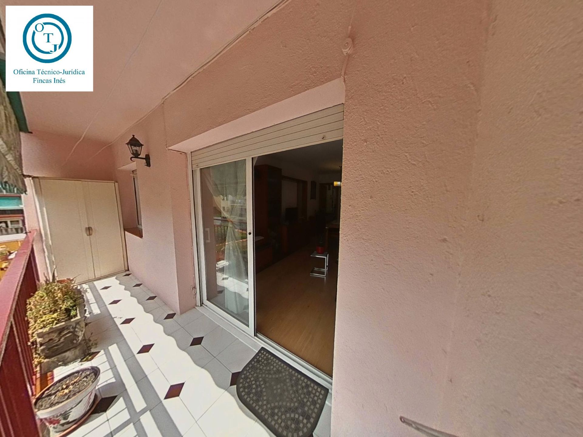 Flat for sale in Centre