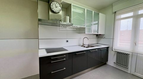 Foto 3 de Piso en venta en Bruno Villareal, Coronación, Vitoria - Gasteiz