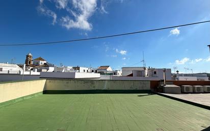 Vista exterior de Casa o xalet en venda en Los Barrios amb Terrassa