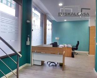 Premises to rent in Bilbao   with Air Conditioner