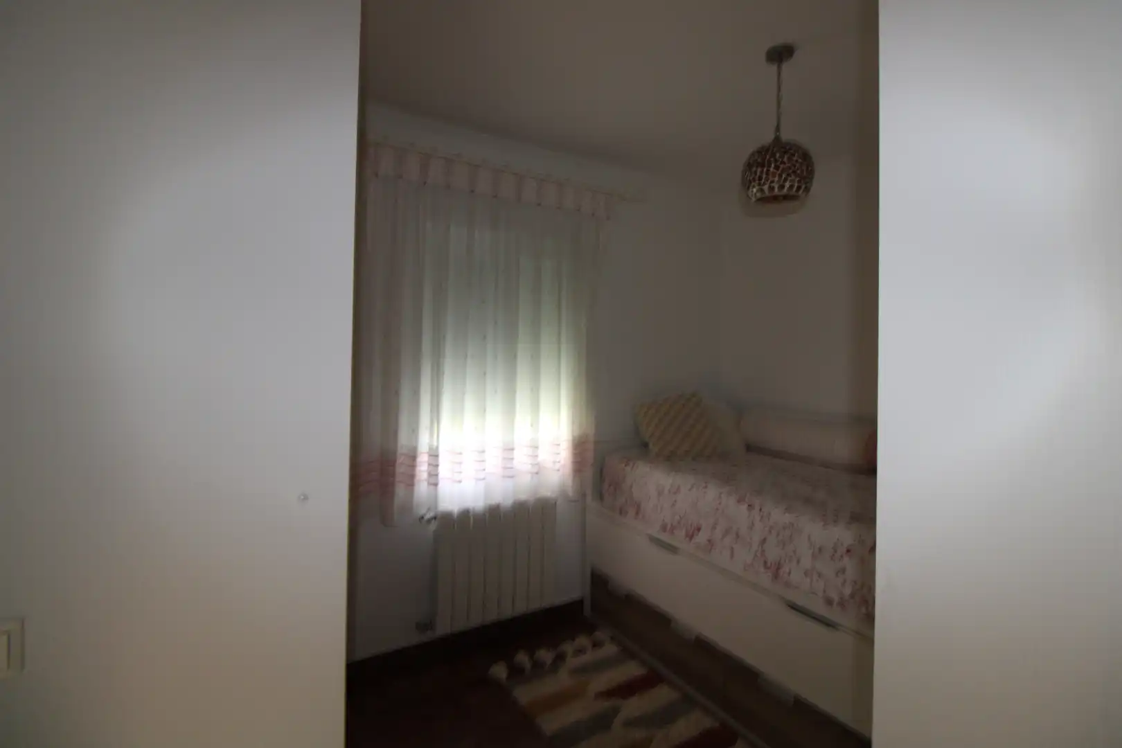 Dormitori de Casa adosada en venda en El Portil amb Calefacció, Terrassa i Forn